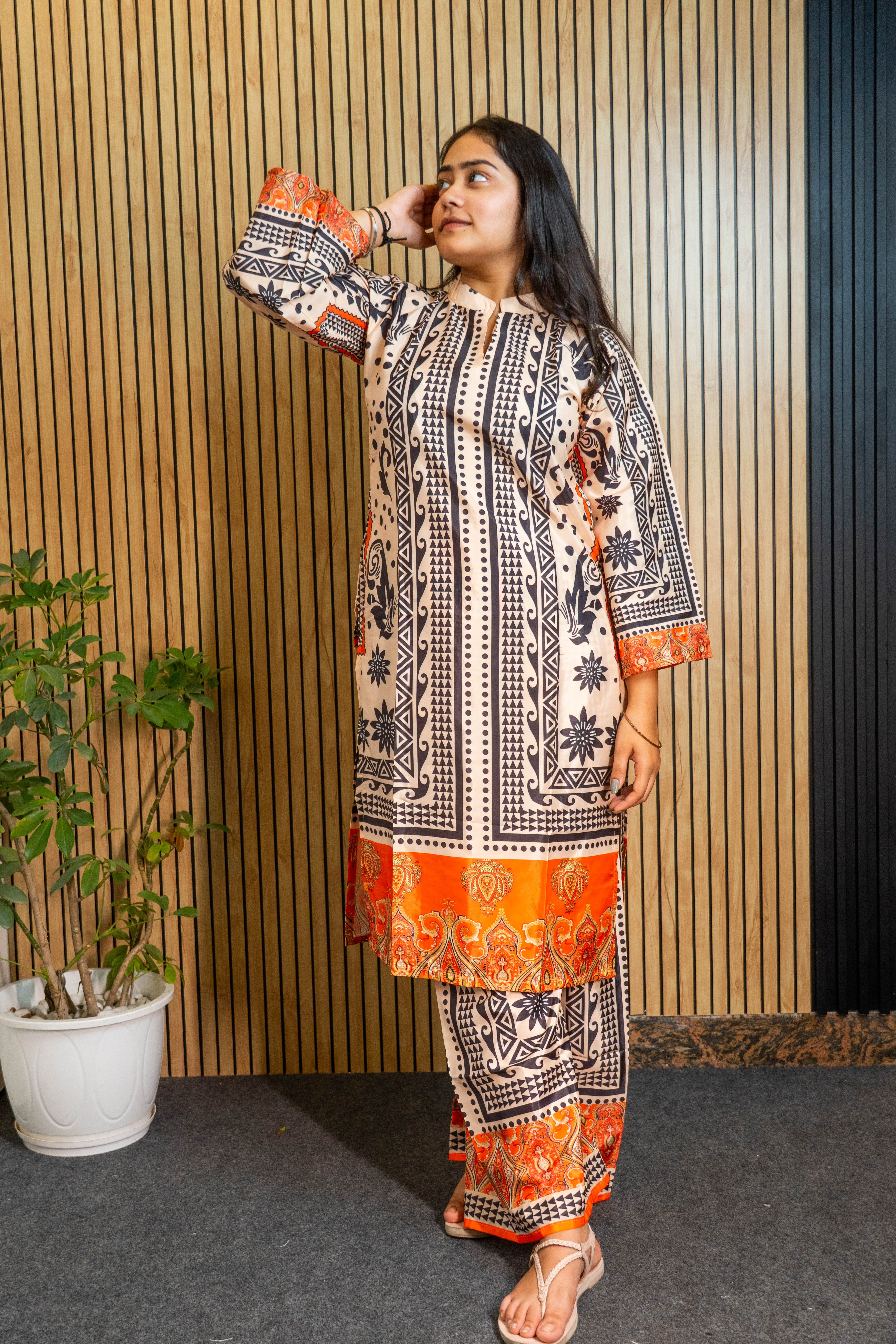 Natural Crepe Digital Print Co-ord Set with Palazzo & Sleeves