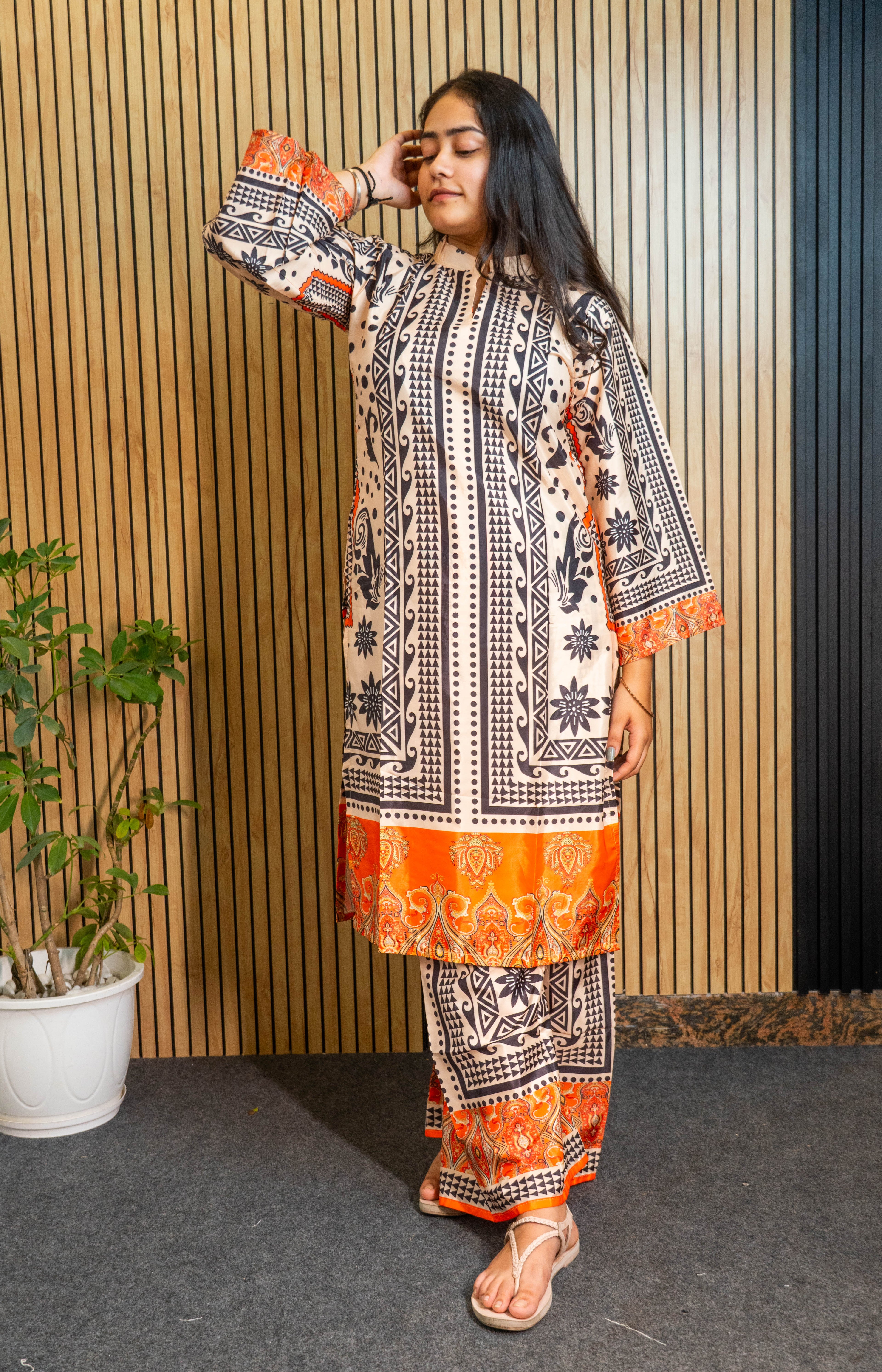 Natural Crepe Digital Print Co-ord Set with Palazzo & Sleeves