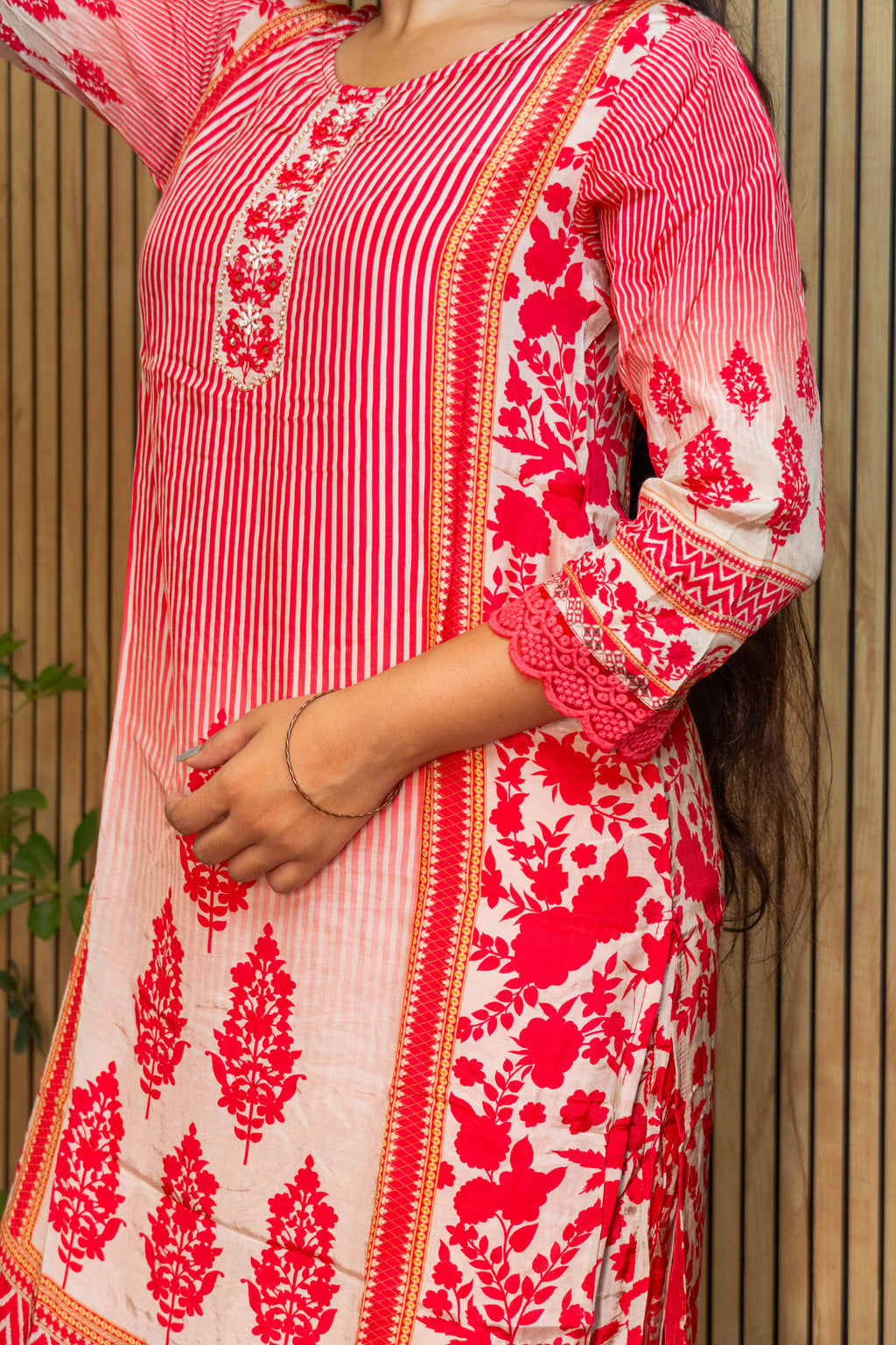 Red Muslin Viscose Kurti Set with Handwork & Printed Detailing