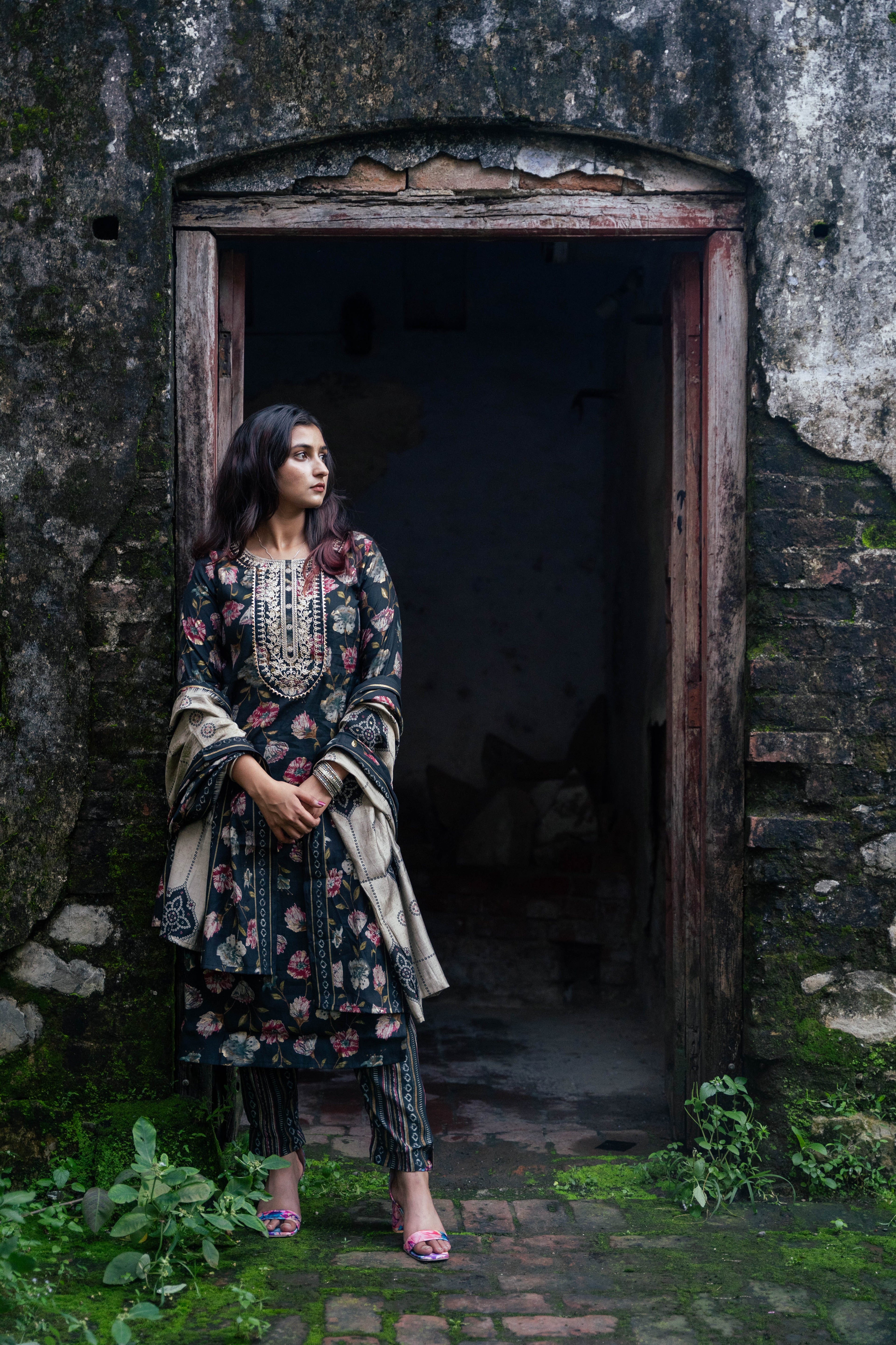 Rangrasa Black Modal Muslin Kurti Set with Handwork & Prints