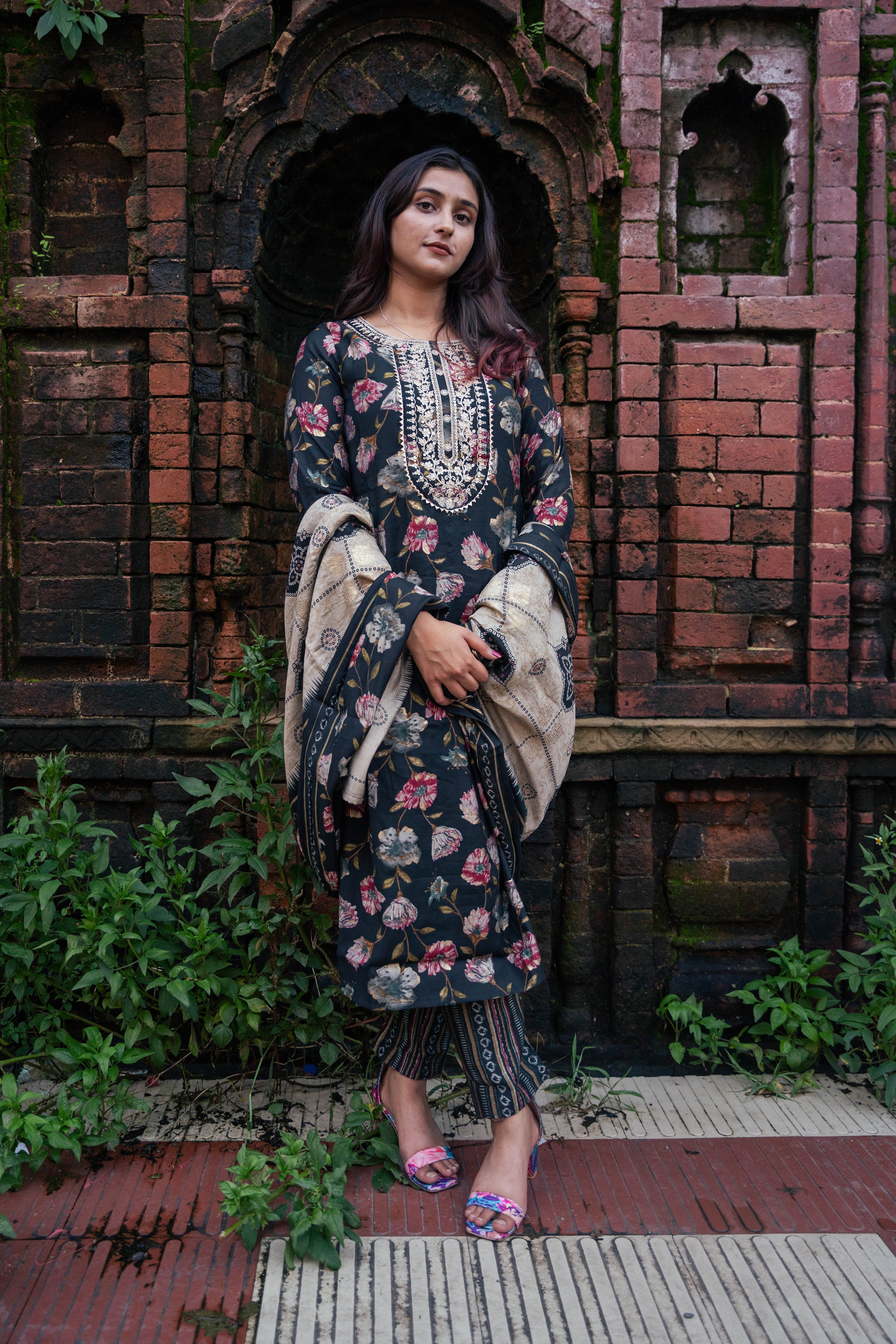 Rangrasa Black Modal Muslin Kurti Set with Handwork & Prints