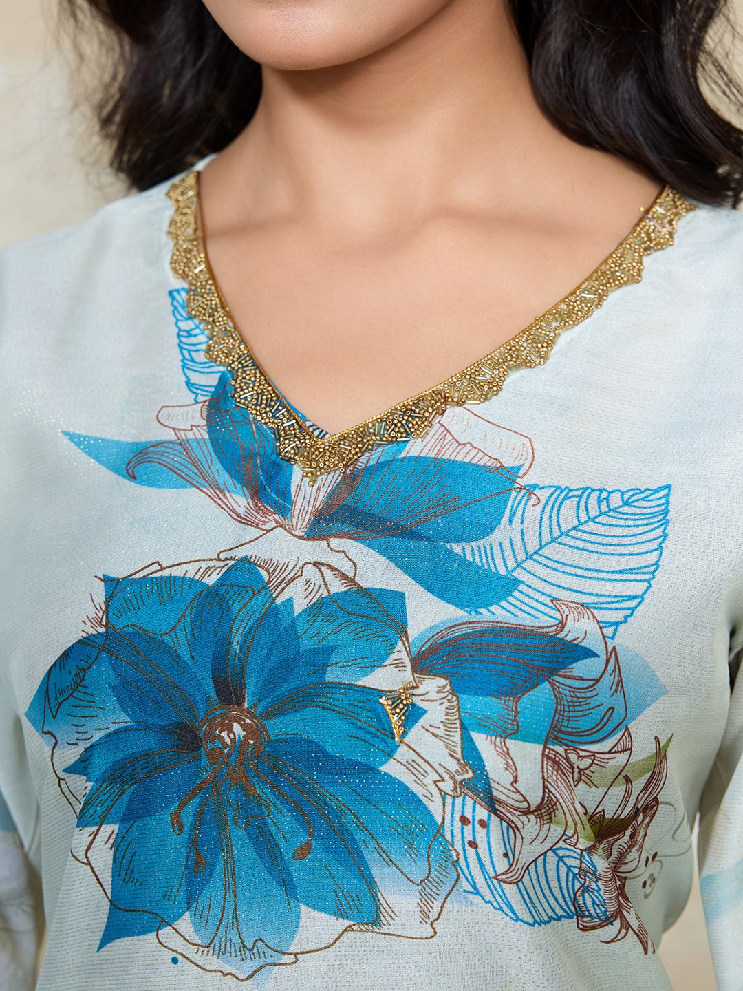Suzuki Floral Printed V-Neck Straight Kurta With Trousers & Dupatta