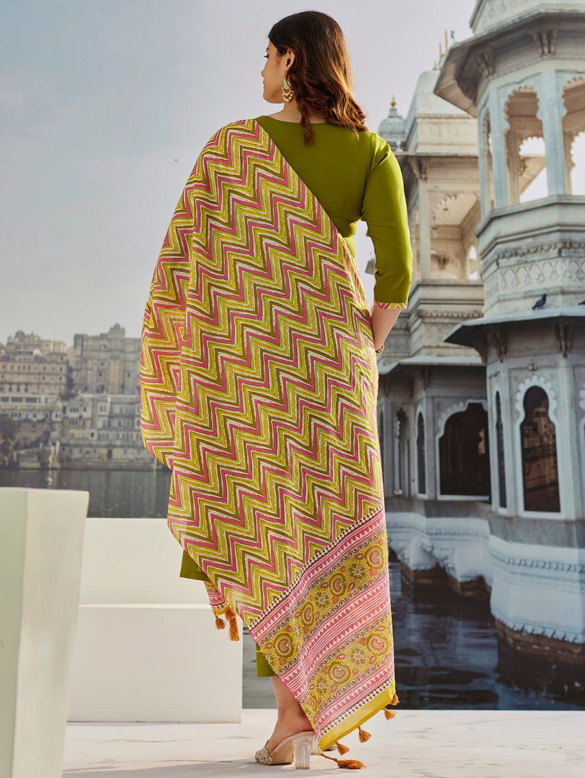 Women Embroidered Straight Kurta Suit Set
