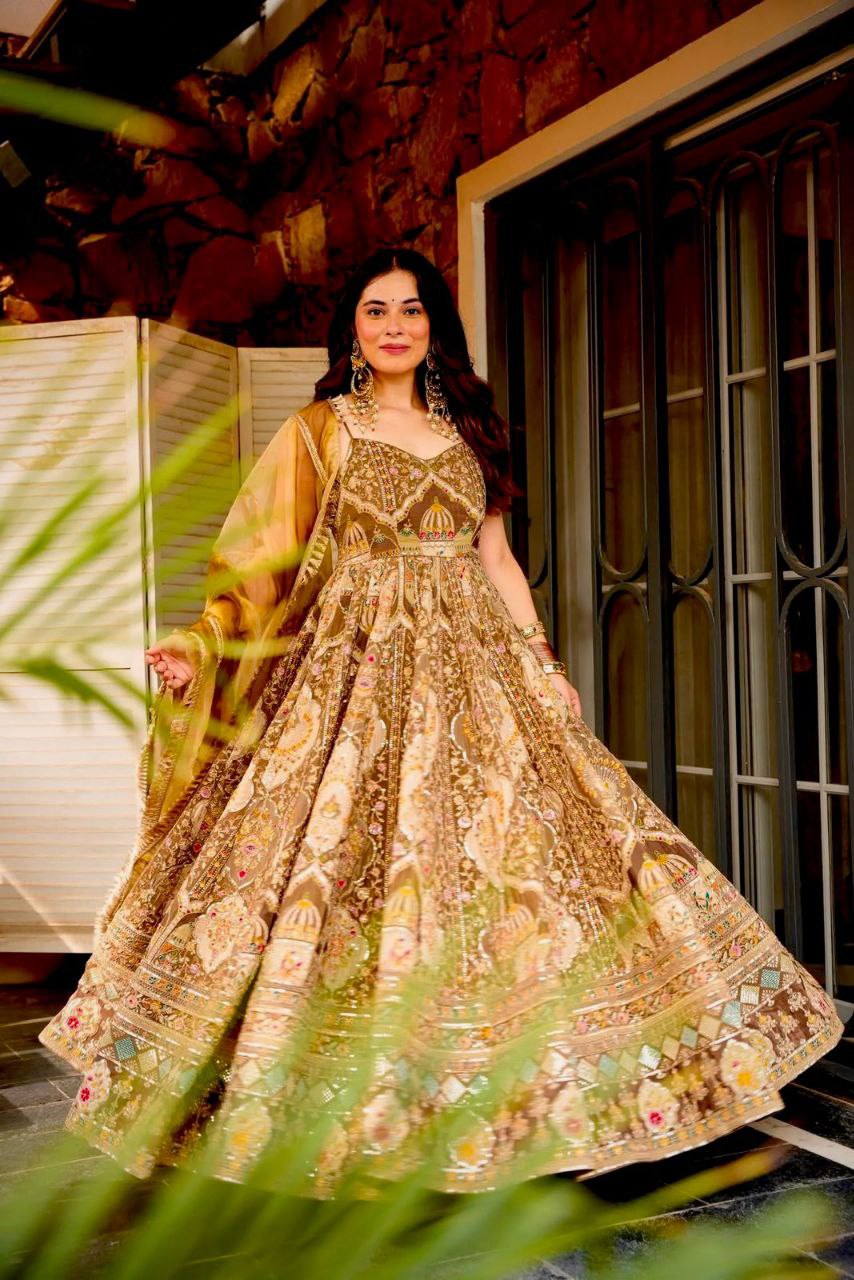 Shahi Adaa Heavy Maxi Set