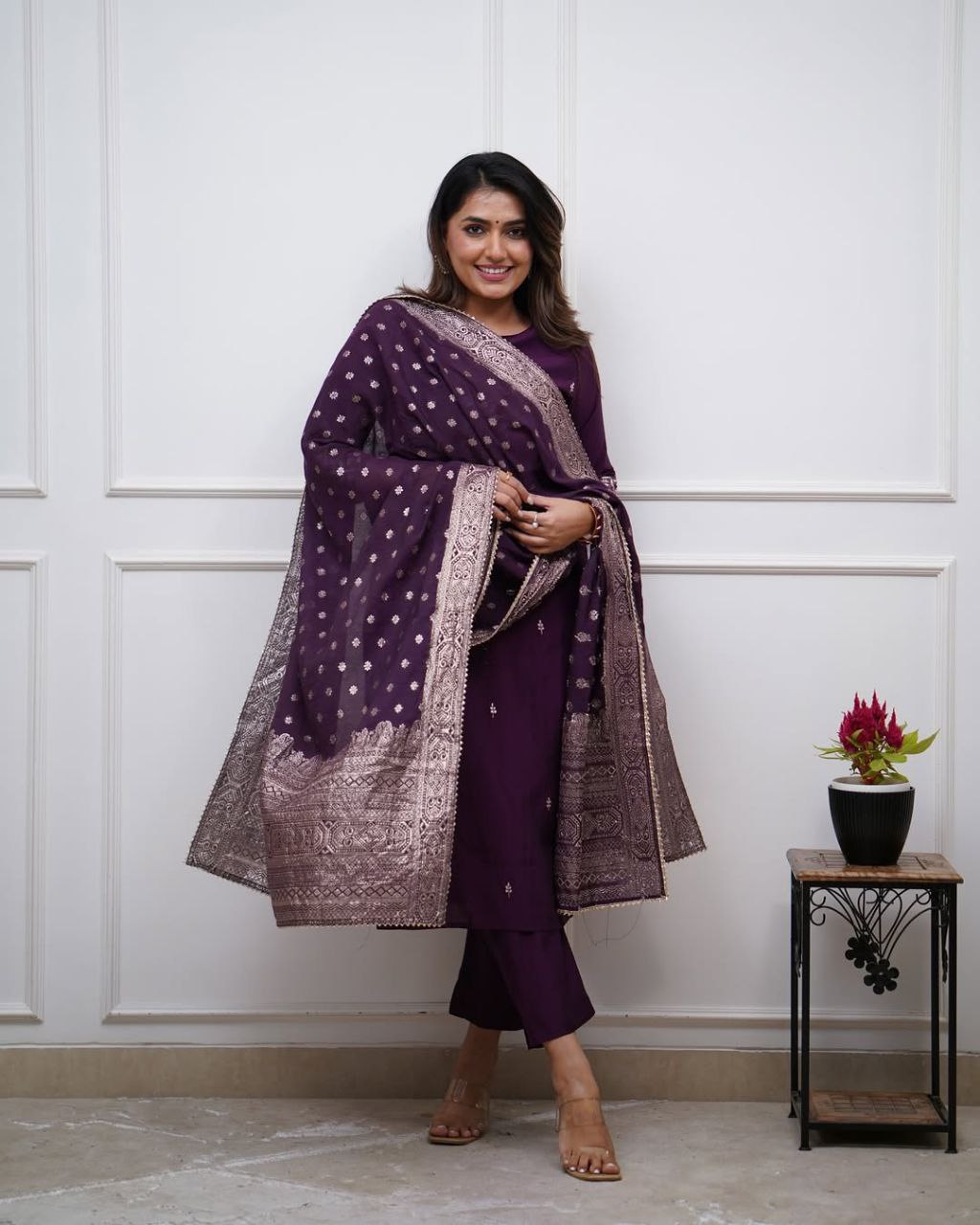 Rangrasa Women Embroidered Straight Kurta Set